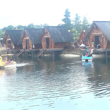 Resort & Resto Talaga Sundayana Subang Exterior photo